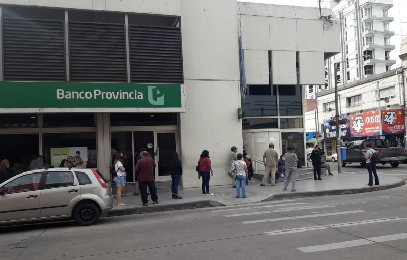 Da del Bancario: no hay asueto y los bancos abrirn el lunes